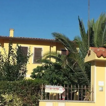 לינה וארוחת בוקר 500 Miglia טמפיו פאוזניה